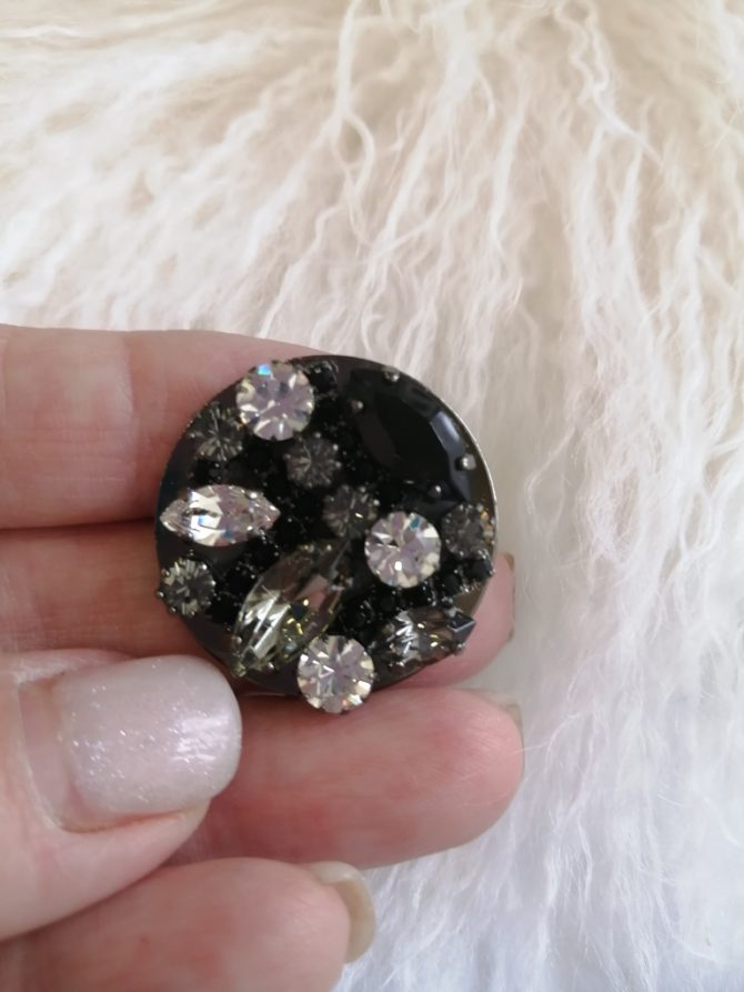Пуговицы металлические с кристаллами Swarovski  2 размера!