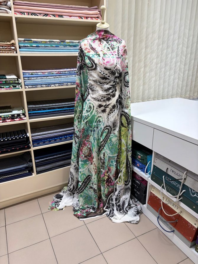 Шифон ETRO