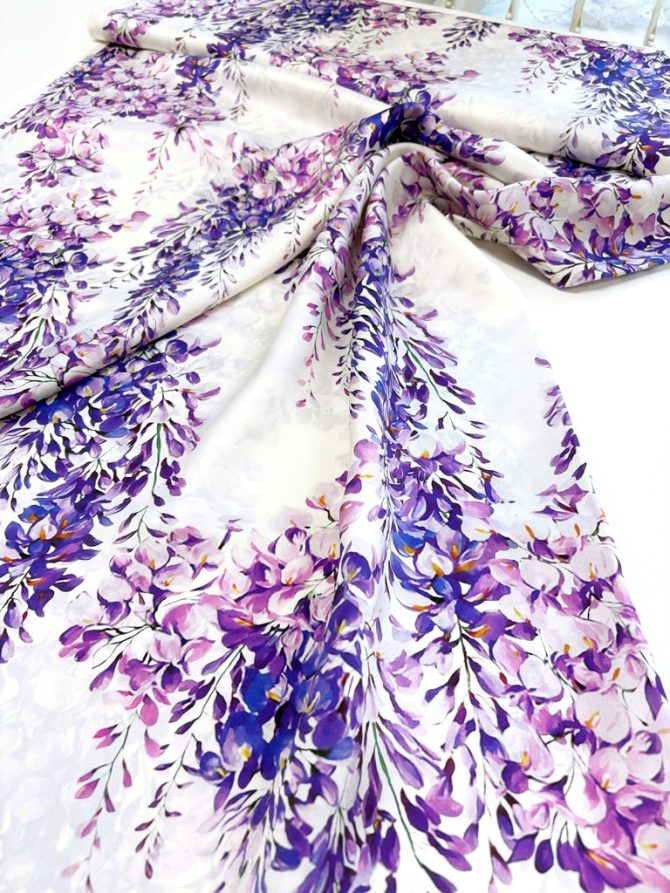Шёлк атлас "Глицинии" в стиле D&G, Италия