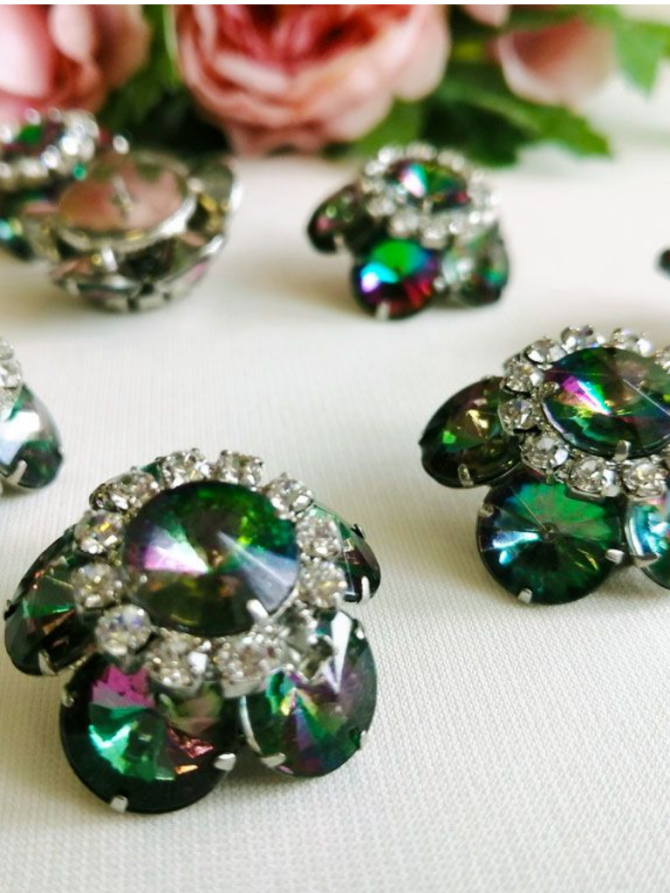 Пуговицы с кристаллами Swarovski